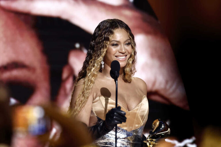 Beyoncé Breaks New Ground with “Texas Hold ‘Em”: A Triumph Across Charts